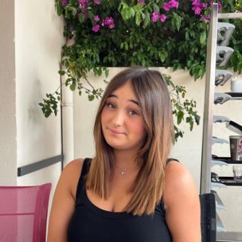 Babysitter in La Crau: Carla