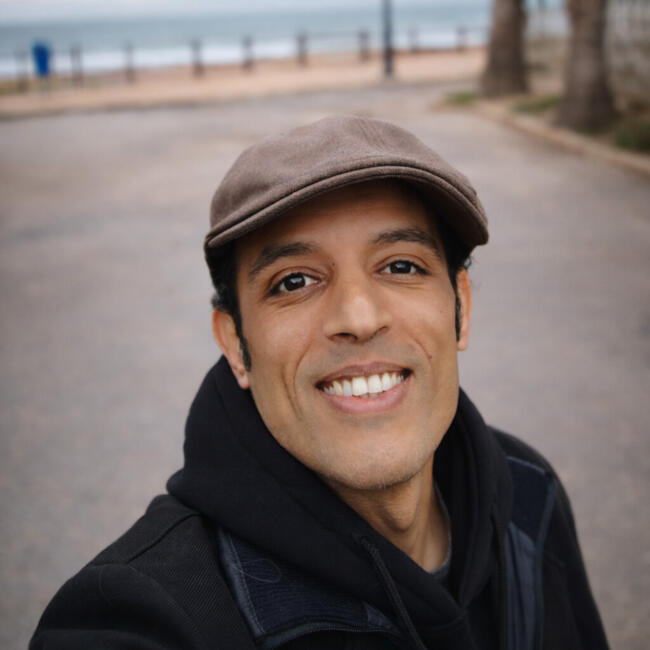 Babysitter in Casablanca: Achraf