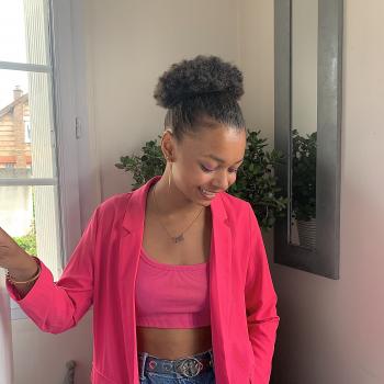 Baby-sitter in Montesson: Jade