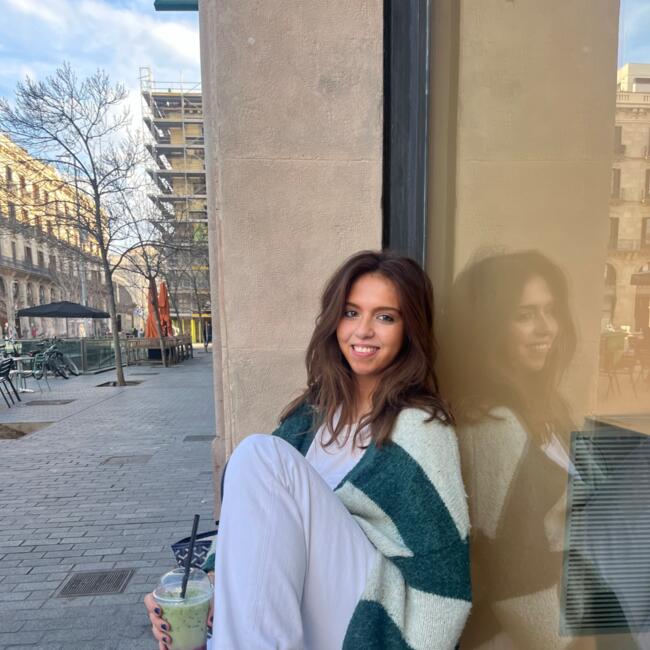 Babysitter in Rouen: Anastasia