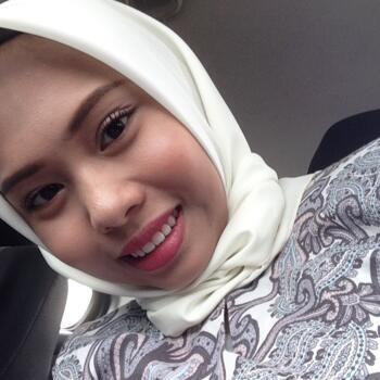 Orang tua Menteng: Nadia