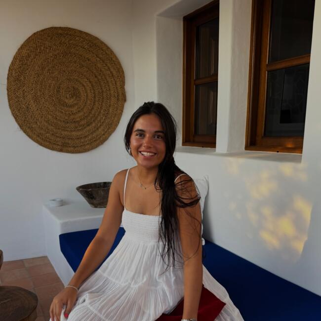 Niñera en Sant Cugat: Lucía