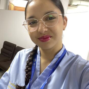 Niñera Valencia: Ariadna