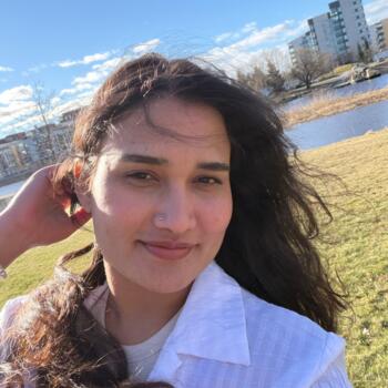 Lastenhoitaja Espoo: Karishma
