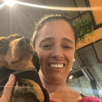 Babá em Florianópolis: Regina lopes pereira