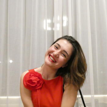 Babysitter in Luxembourg: Clara