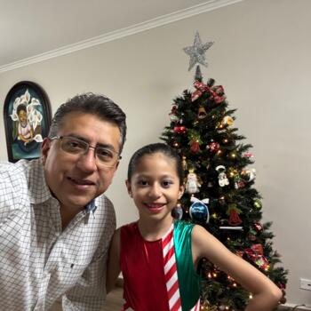 Trabajo para niñera en Panamá: trabajo de niñera Ricardo