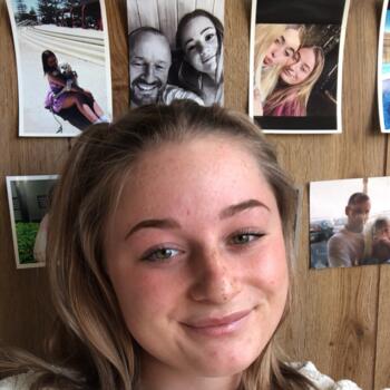Babysitter in Mandurah: Maia