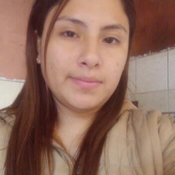 Niñera Florencia de Mora: Priscila