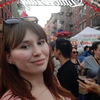 Babysitter in New York: Fruzsi