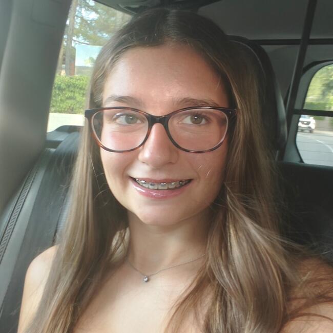 Babysitter in Boadilla del Monte: Laura