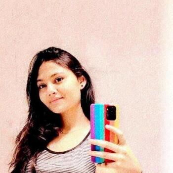 पिंपरी-चिंचवड में बेबीसिटर: Harshita