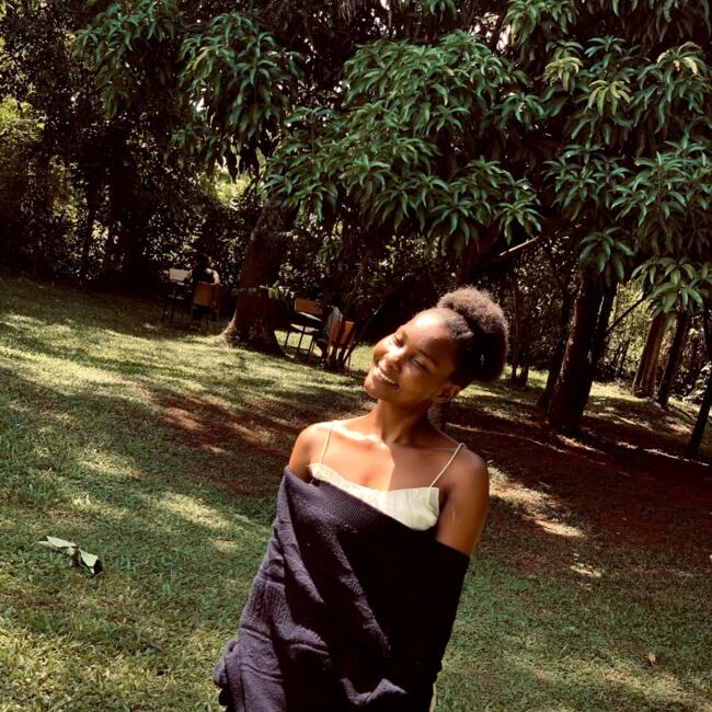 Babysitter in Bulindo: Daniella