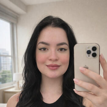 Emprego de babá em Salto de Pirapora: emprego de babá Jeisiane