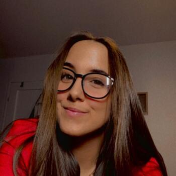 Babysitter in Messincourt: Emeline