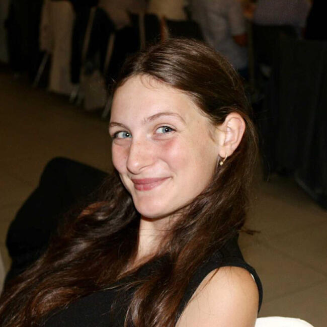 Babysitter in Le Portel: Maryanna