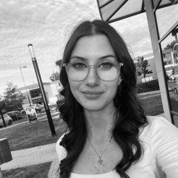 Babysitter in Grenoble: Anouchka