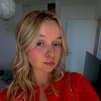 Babysitter Kervignac: Florine