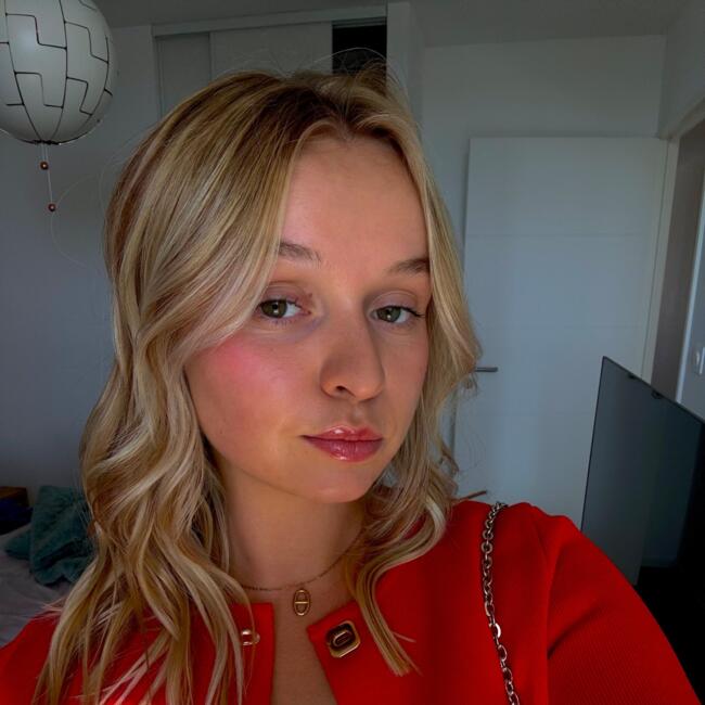 Babysitter in Kervignac: Florine