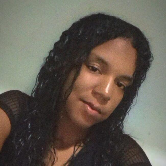 Babá em Igreja Nova: Flaviana