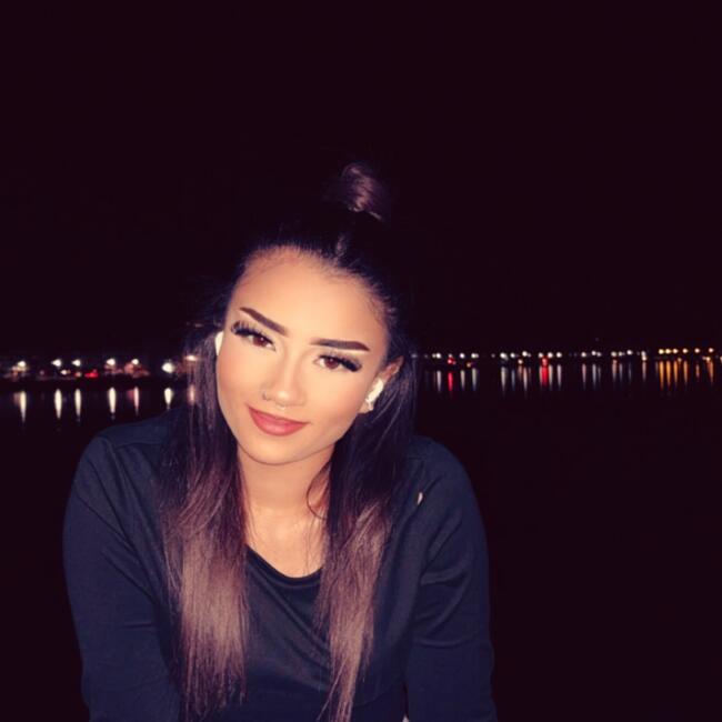 Babysitter στην περιοχή Vernier: Sumaya