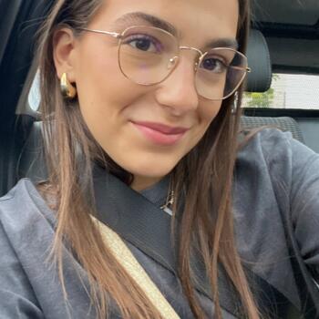 Babysitter in Caniço: Ana Maria