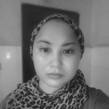 Babysitter Kuala Lumpur: Anna