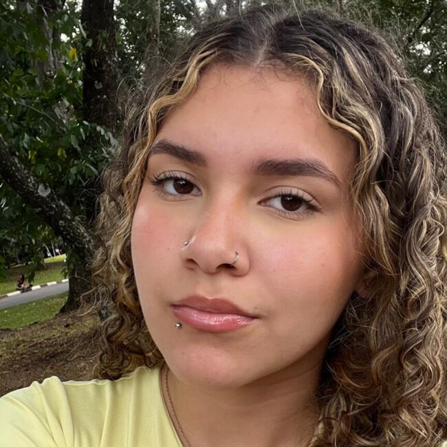 Babysitter in São Paulo (São Paulo): Gabriella