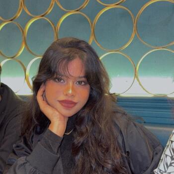 Babysitter Mumbai: Ritika