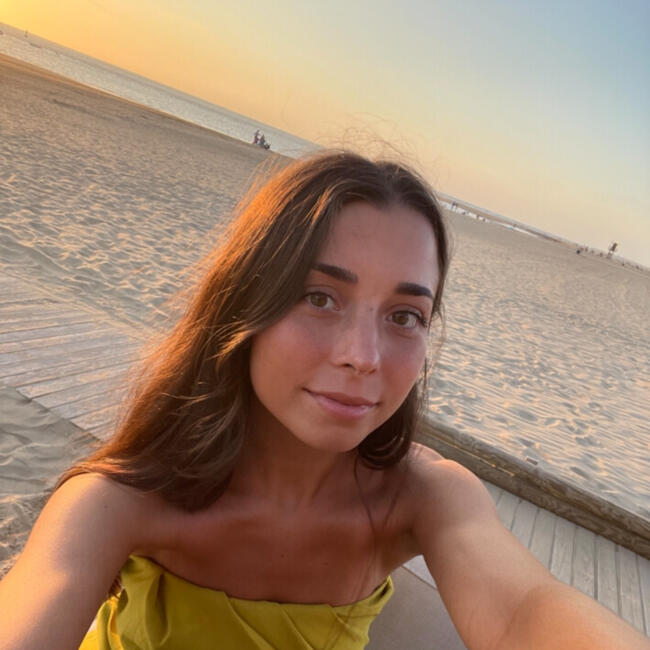 Babysitter in Kriens: Gómez Varo