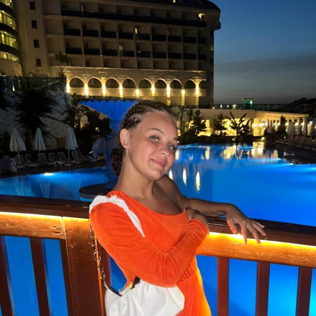 Babysitter in Le Havre: Haellya