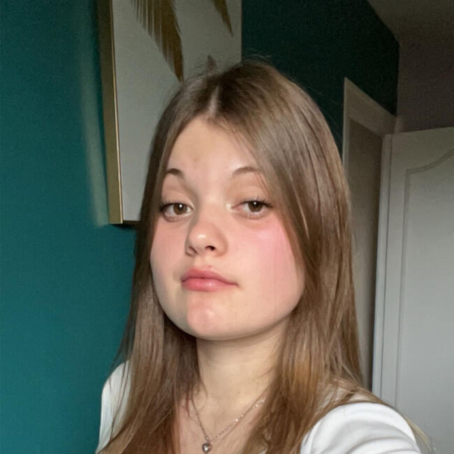 Babysitter in Aizenay: Tracy