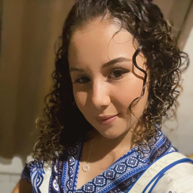 Babysitter in Teixeira de Freitas: Lyvia