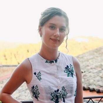 Babysitter in Menton: Bronwen