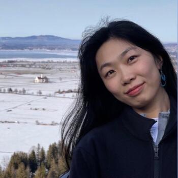 Babysitter in München: Yang