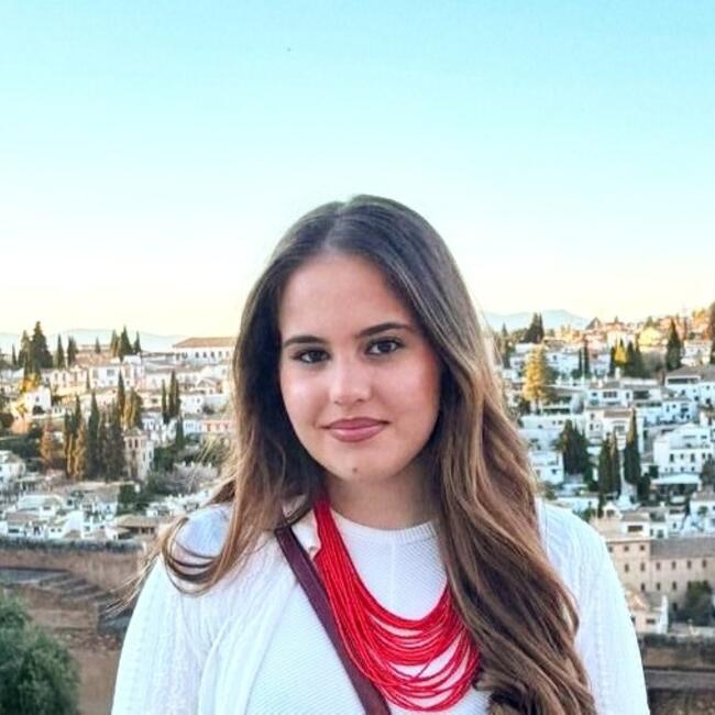 Babysitter in Trieste: Lucia
