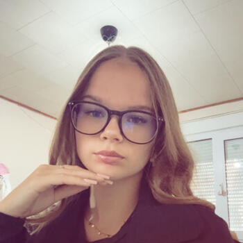 Baby-sitter Villers-le-Bouillet: Nathéa