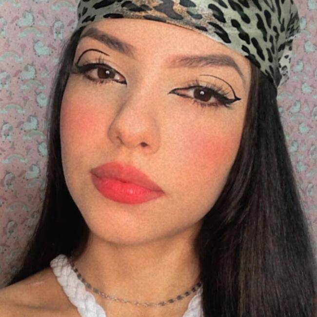 Babysitting job in Praia Grande: Andrea