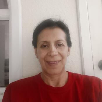 Babysitter in Quito: Gabriela