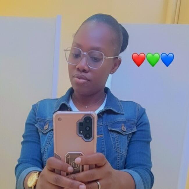 Babysitter in Spanish Town: Kizzy