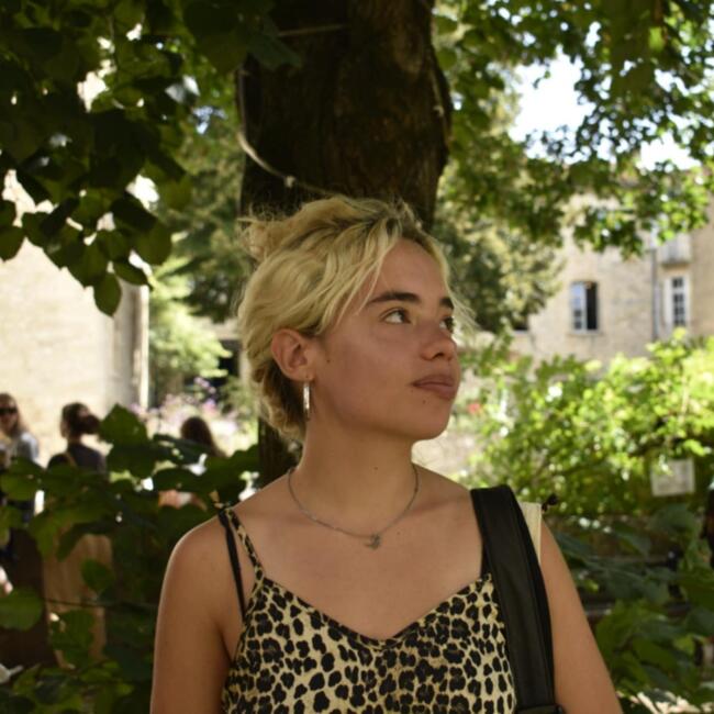 Babysitter in Pátrai: Roza