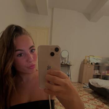 Babysitter in Perpignan: Lena