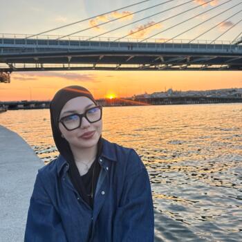 İstanbul bölgesinde bebek bakıcısı: Hafsa