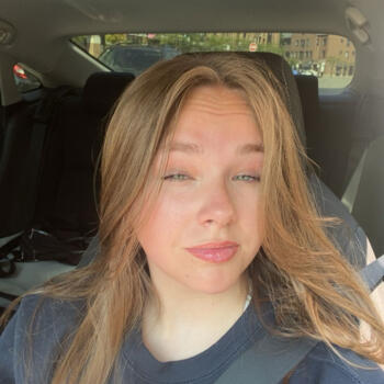 Baby-sitter in Québec: Joanie