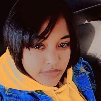 Babysitter Cape Town: Lenay