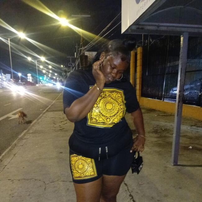 Babysitter in Newell: Arianna Williams