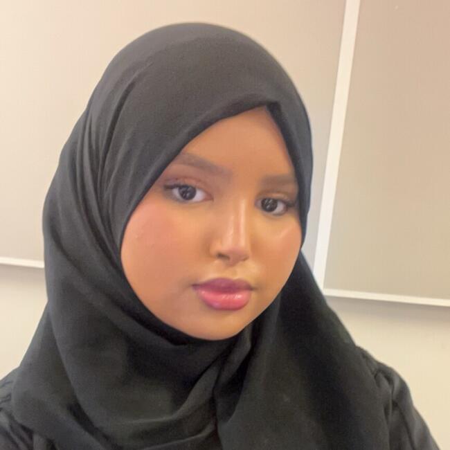 Barnvakt i Stockholm: Samiya