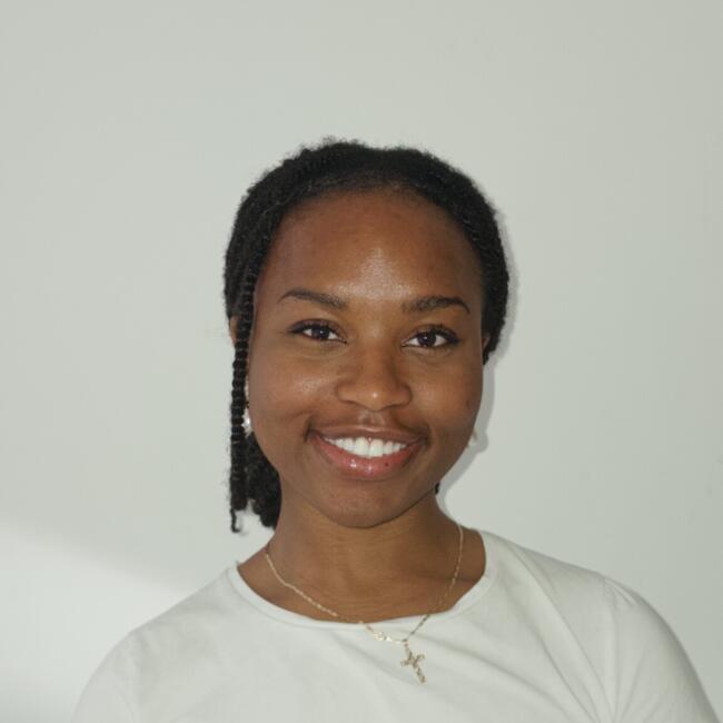 Babysitter in Gloucester: Ebube