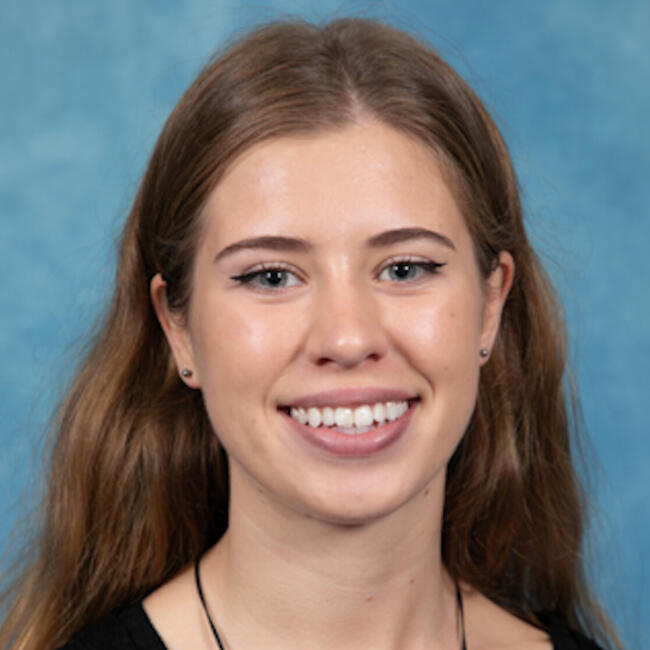 Babysitter in Brisbane: Stephanie