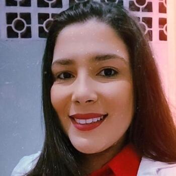 Babá em Itajaí: Leticia